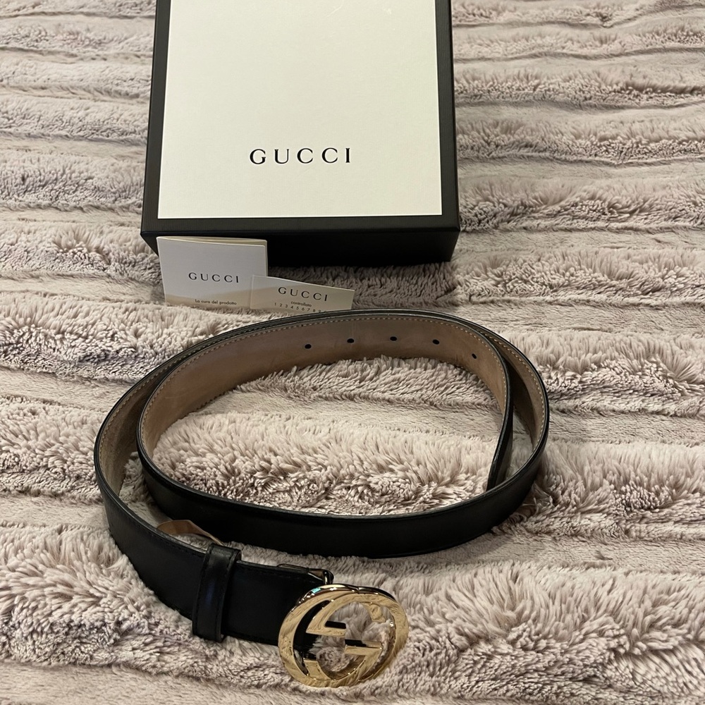 Gucci belt with interlocking G
